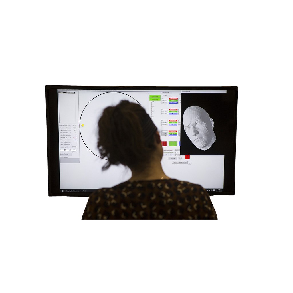 Physiocomputer-MOVESCAN-Proprioception-3D-and-Rom-Electromedical-Test-for-Physiotherapy Movescan. Proprioception 3D, tests ROM et rééducation